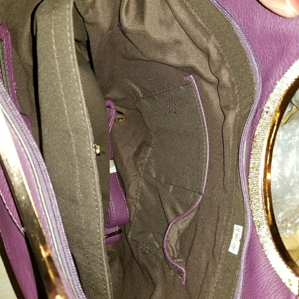 Purse - Picture 3 of 4
